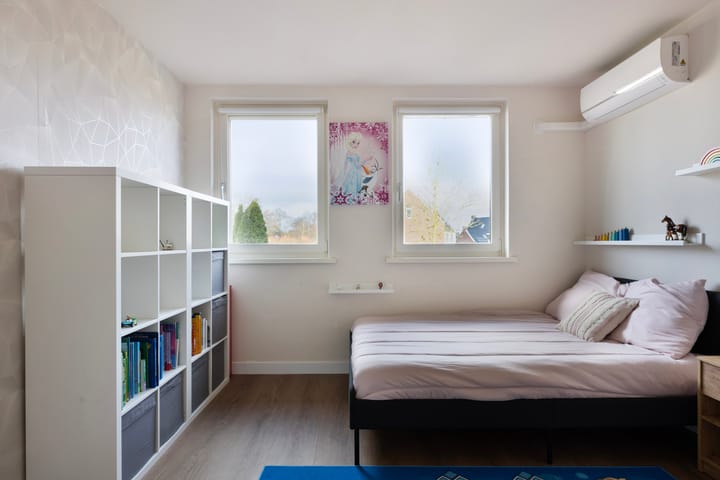 Photo 34 of Wilhelminastraat 18