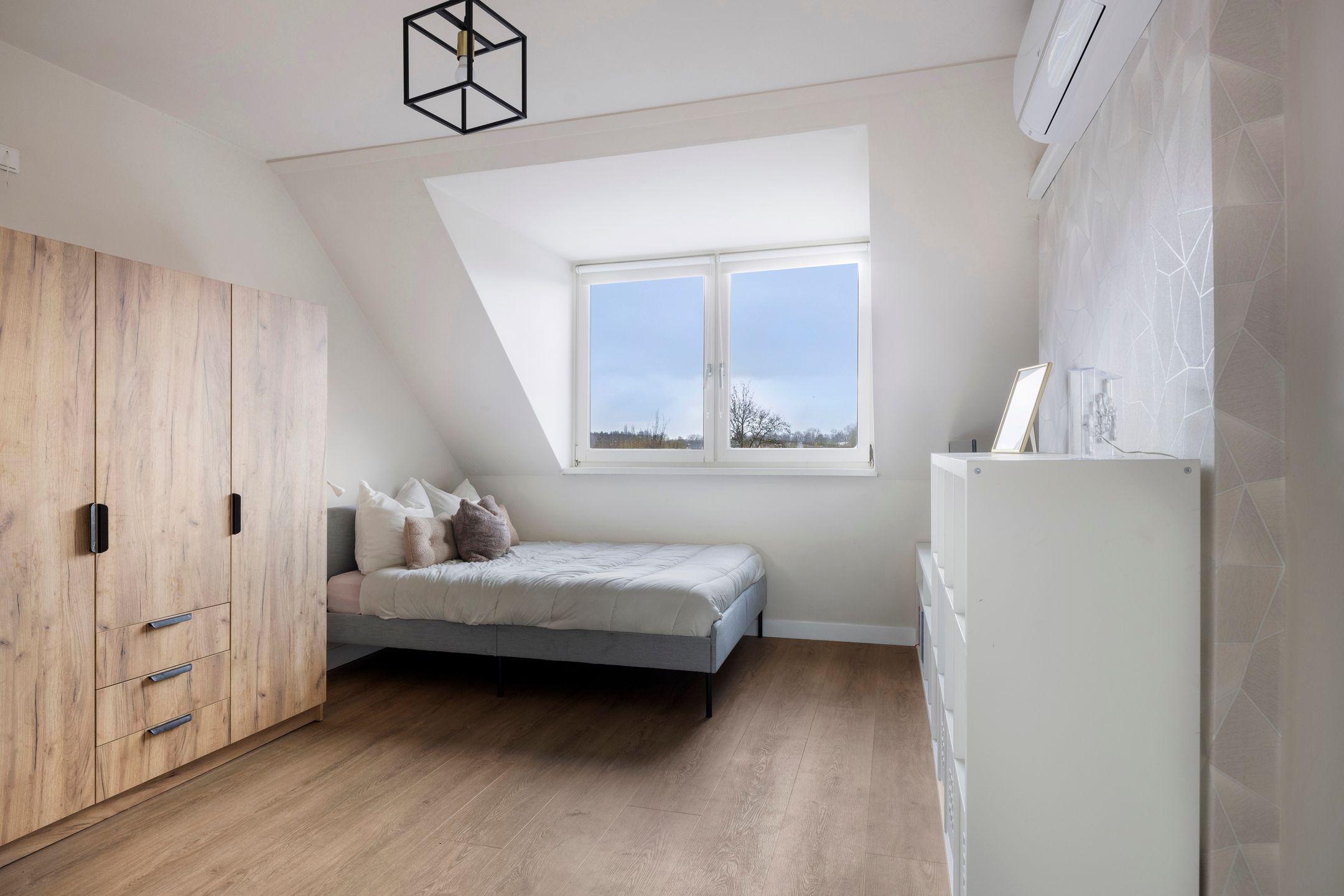 Photo 36 of Wilhelminastraat 18