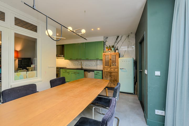 Photo 14 of Prins Hendrikstraat 31