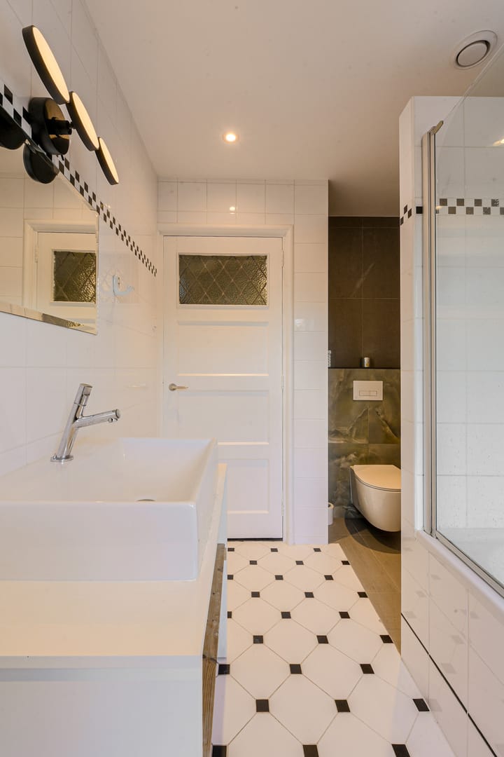 Photo 20 of Prins Hendrikstraat 31