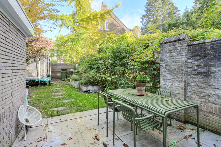 Photo 42 of Prins Hendrikstraat 31