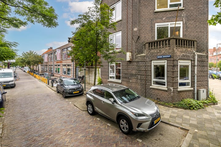 Foto 9 van Sint Liduinastraat 102-B