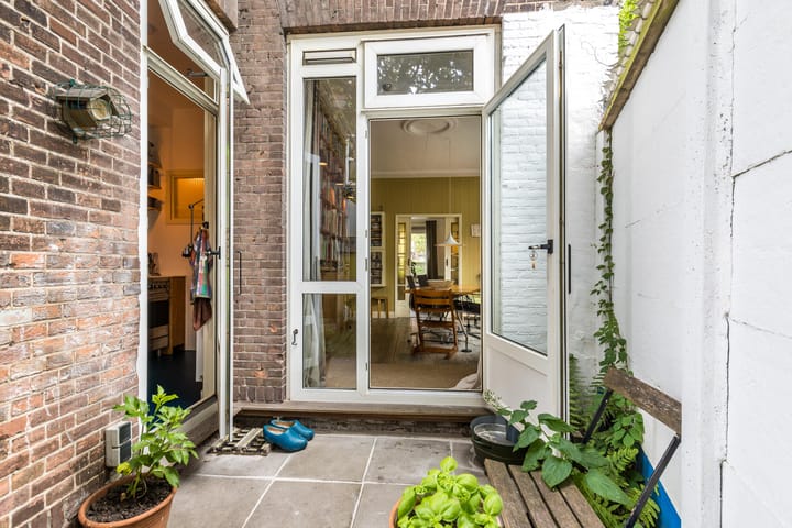 Foto 24 van Sint Liduinastraat 102-B