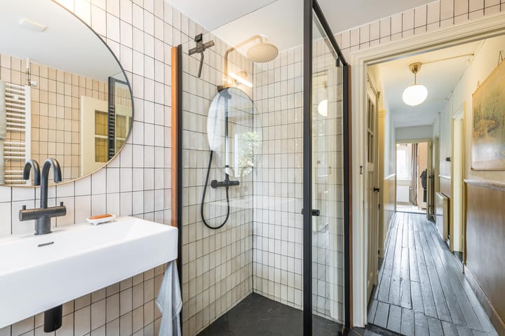 Foto 38 van Sint Liduinastraat 102-B