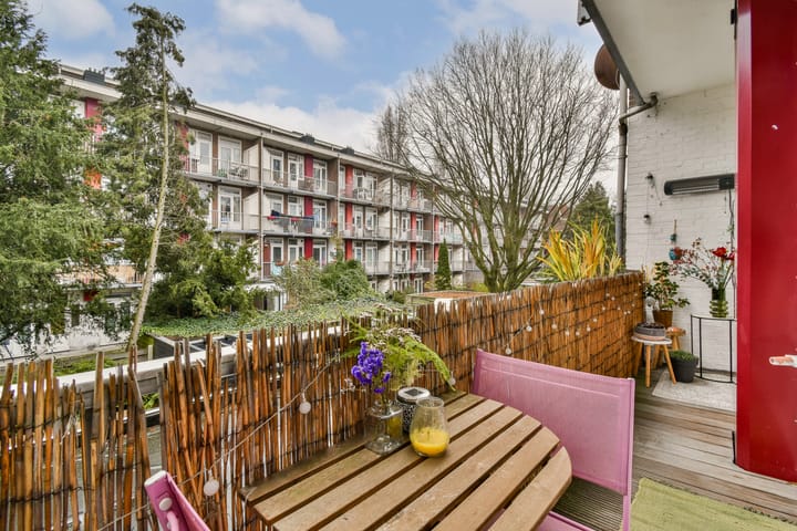 Foto 3 van Van Gentstraat 48-1