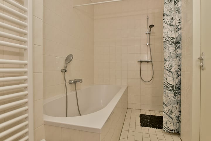 Foto 14 van Admiraal de Ruyterlaan 10-F