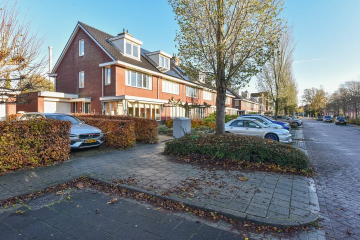 Foto 25 van Admiraal de Ruyterlaan 10-F