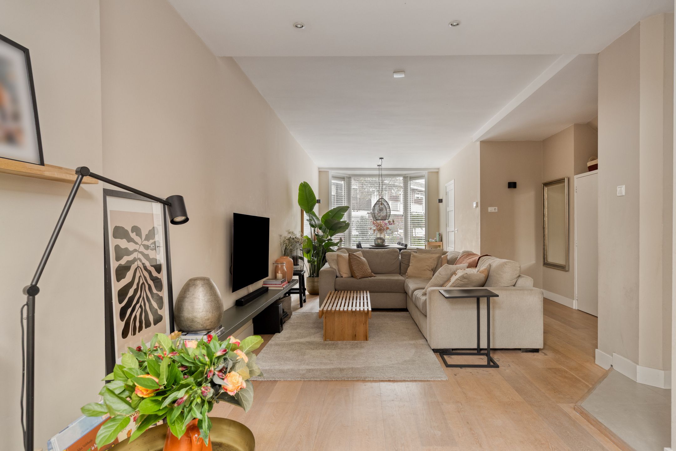 Photo 3 of Van der Waalsstraat 66