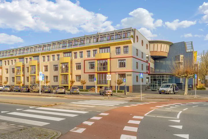 Photo 2 of Rembrandtweg 184