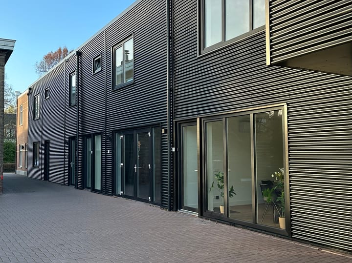 Photo 10 of Noordeinde 167-A5