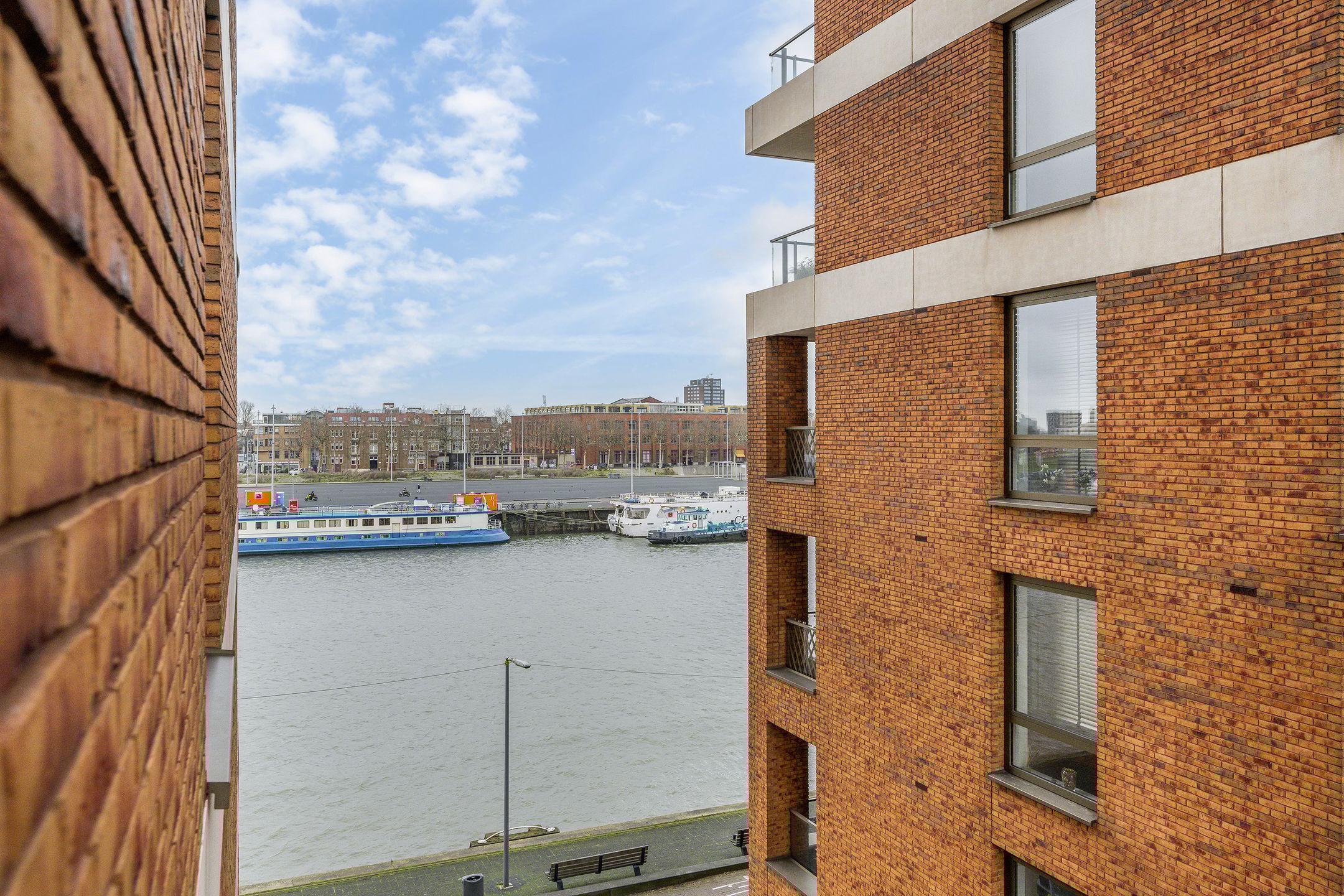 Foto 15 van Loods Holland 21