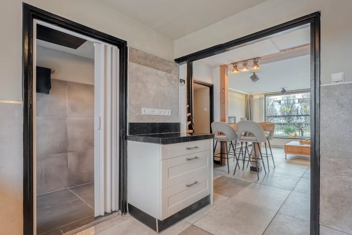 Foto 10 van Bornsestraat 352-A