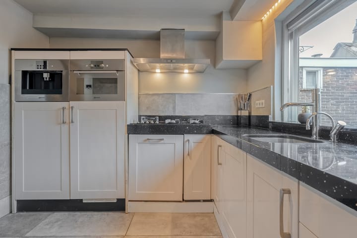 Foto 11 van Bornsestraat 352-A