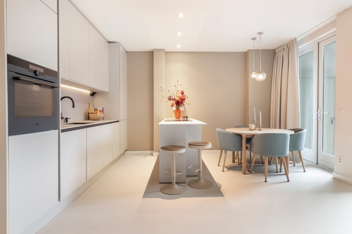 Photo 5 of Vogelenzangstraat 21-H