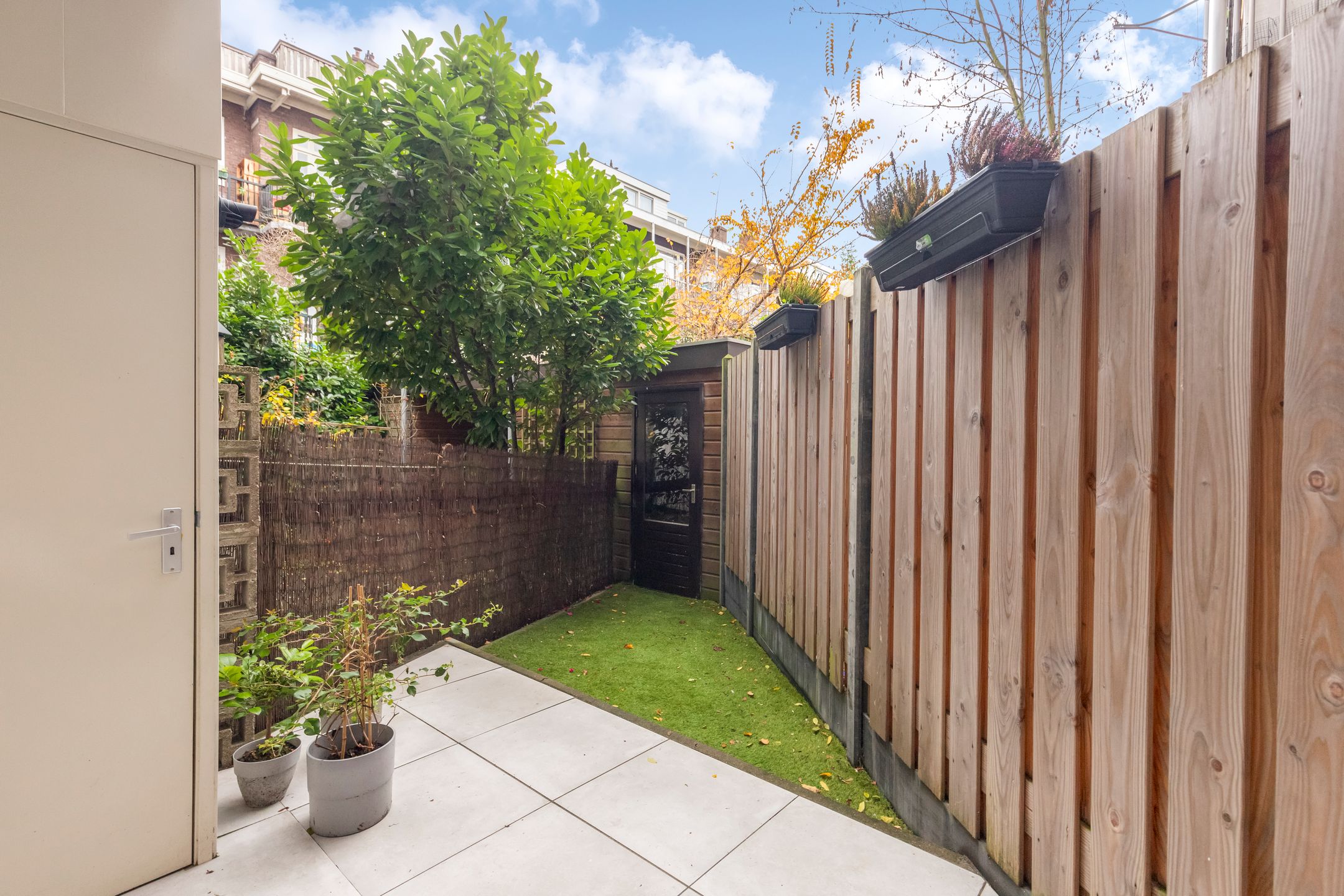 Photo 24 of Vogelenzangstraat 21-H