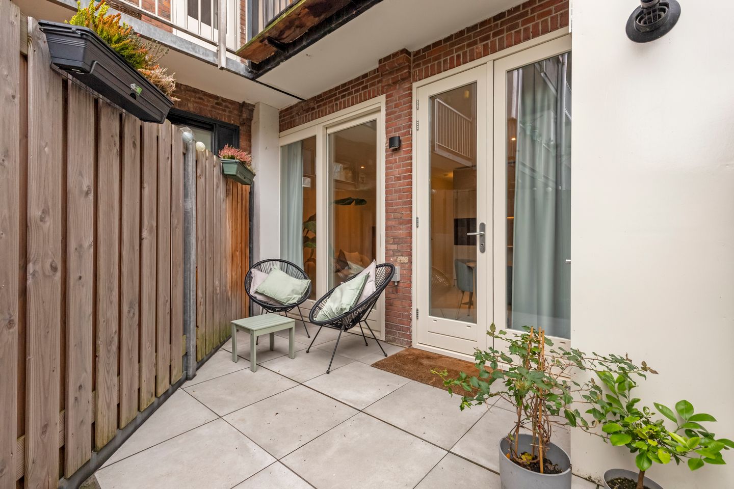 Photo 25 of Vogelenzangstraat 21-H