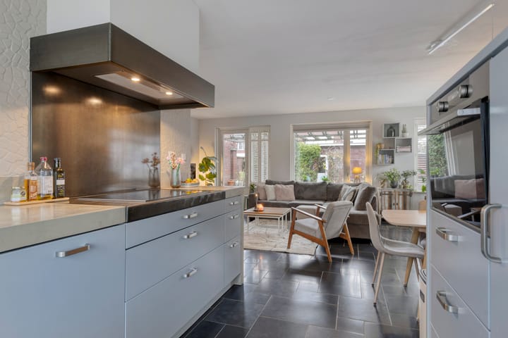 Photo 17 of Varsseveldstraat 17