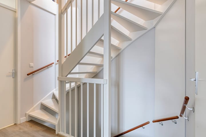 Photo 18 of Varsseveldstraat 17