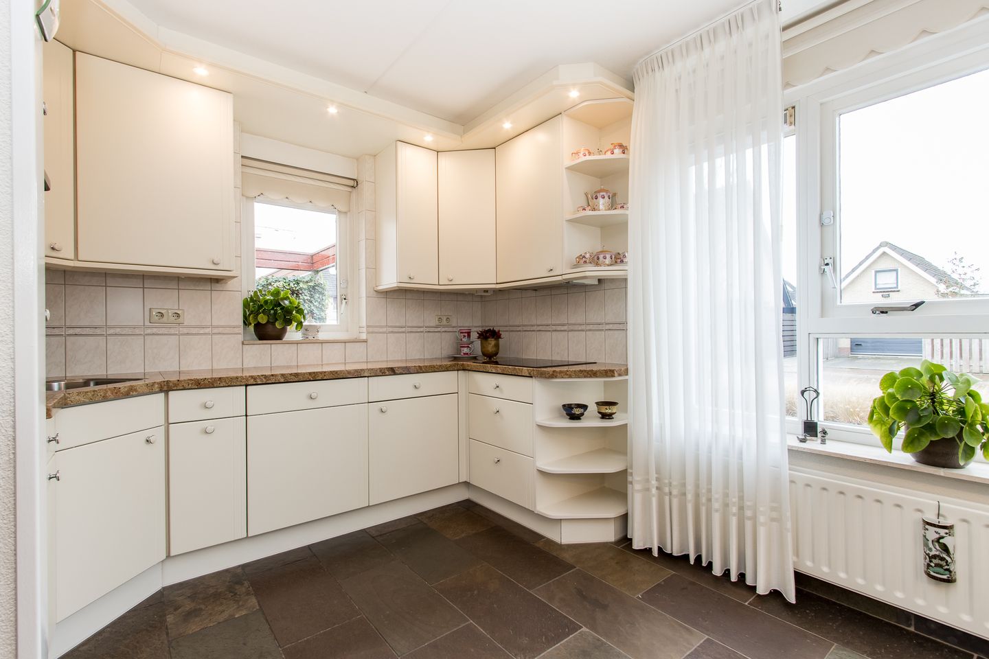 Foto 14 van Richter 33