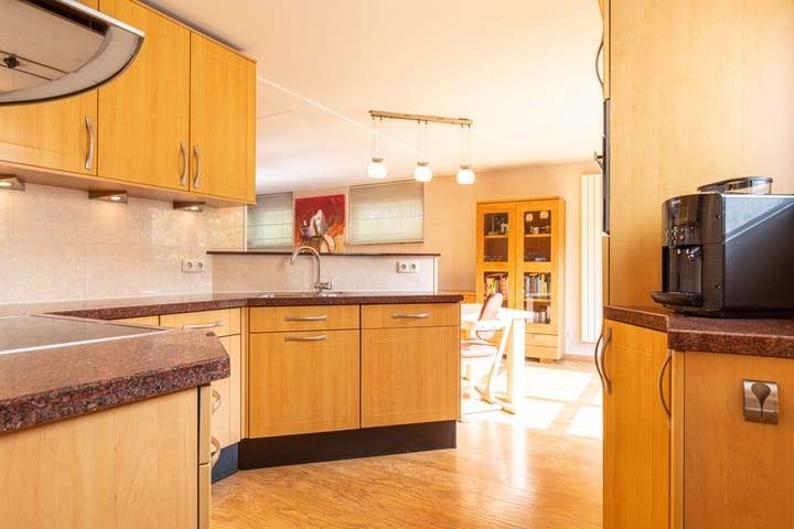 Foto 14 van Eburonenstraat 21