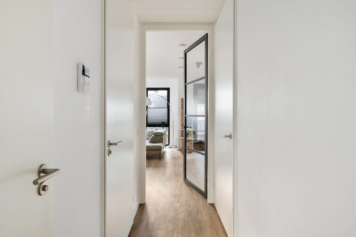 Photo 5 of Spuifront 1-C