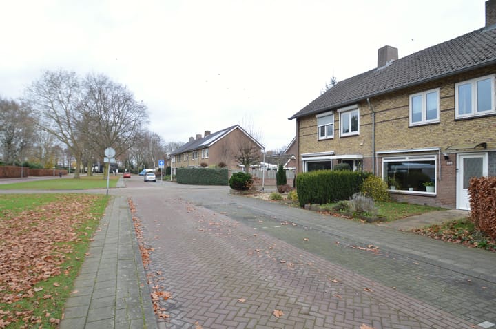 Photo 26 of Strausslaan 50