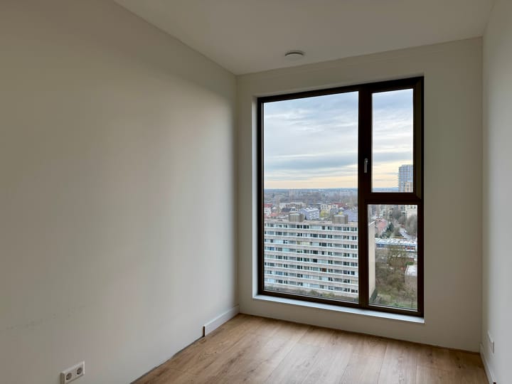 Foto 17 van Aalscholverpad 171