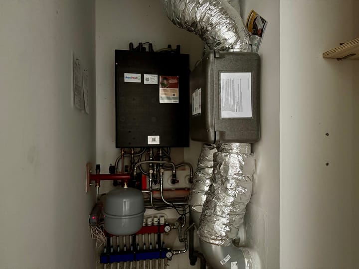 Foto 26 van Aalscholverpad 171