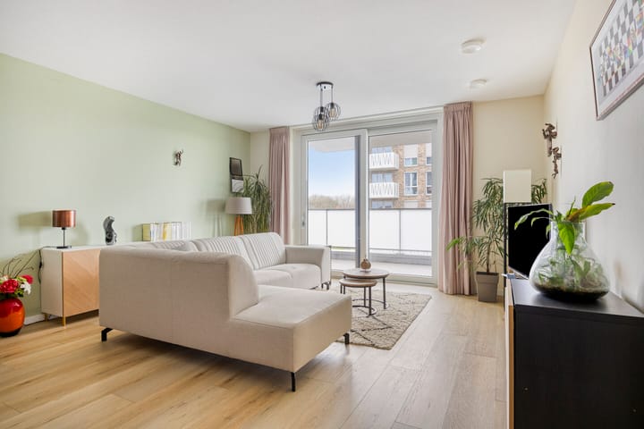 Photo 2 of Maasdijk 303