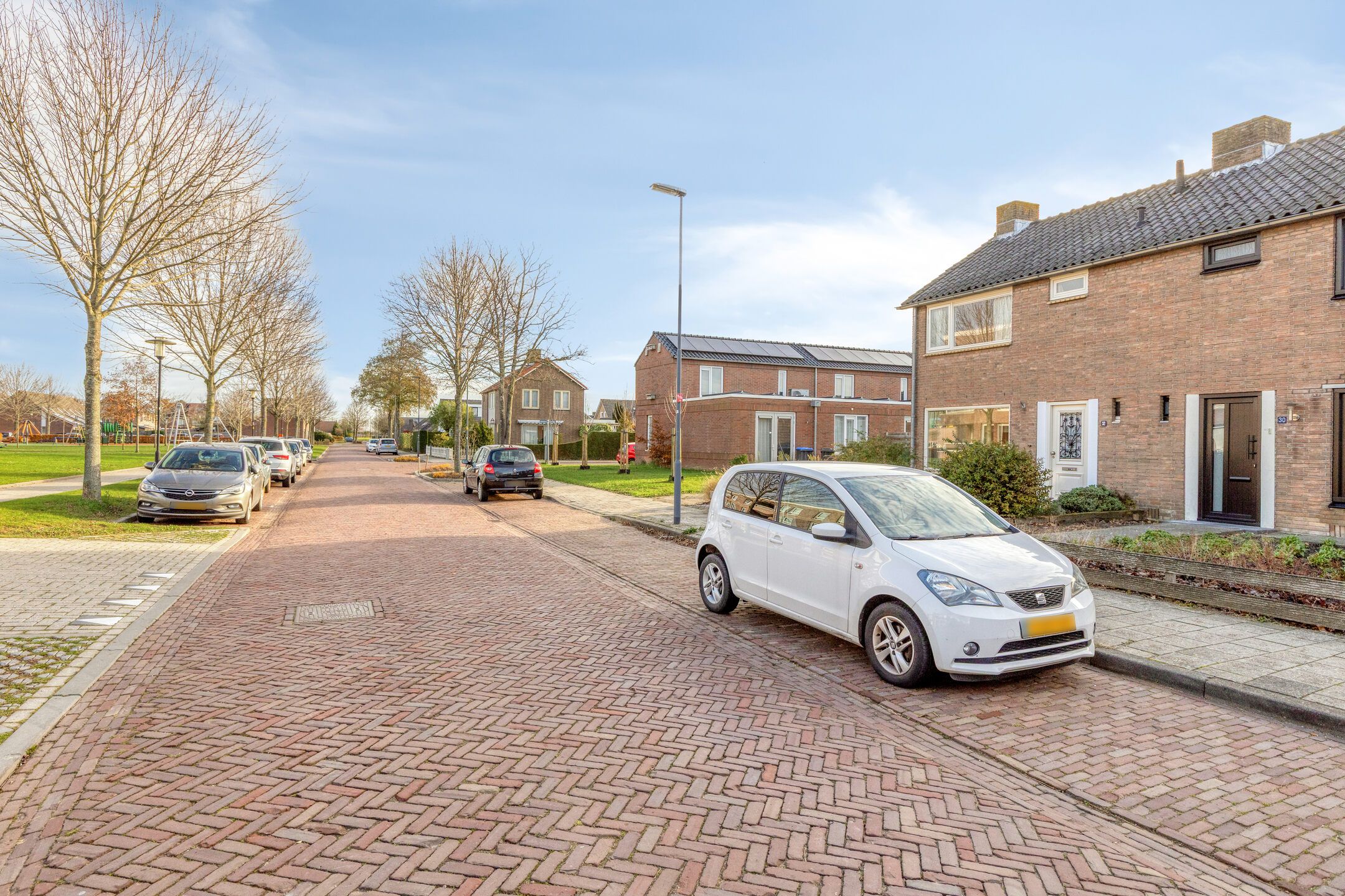 Foto 3 van Deken Tomaslaan 32