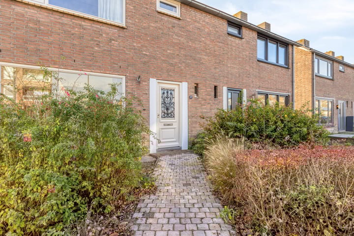 Photo 4 of Deken Tomaslaan 32