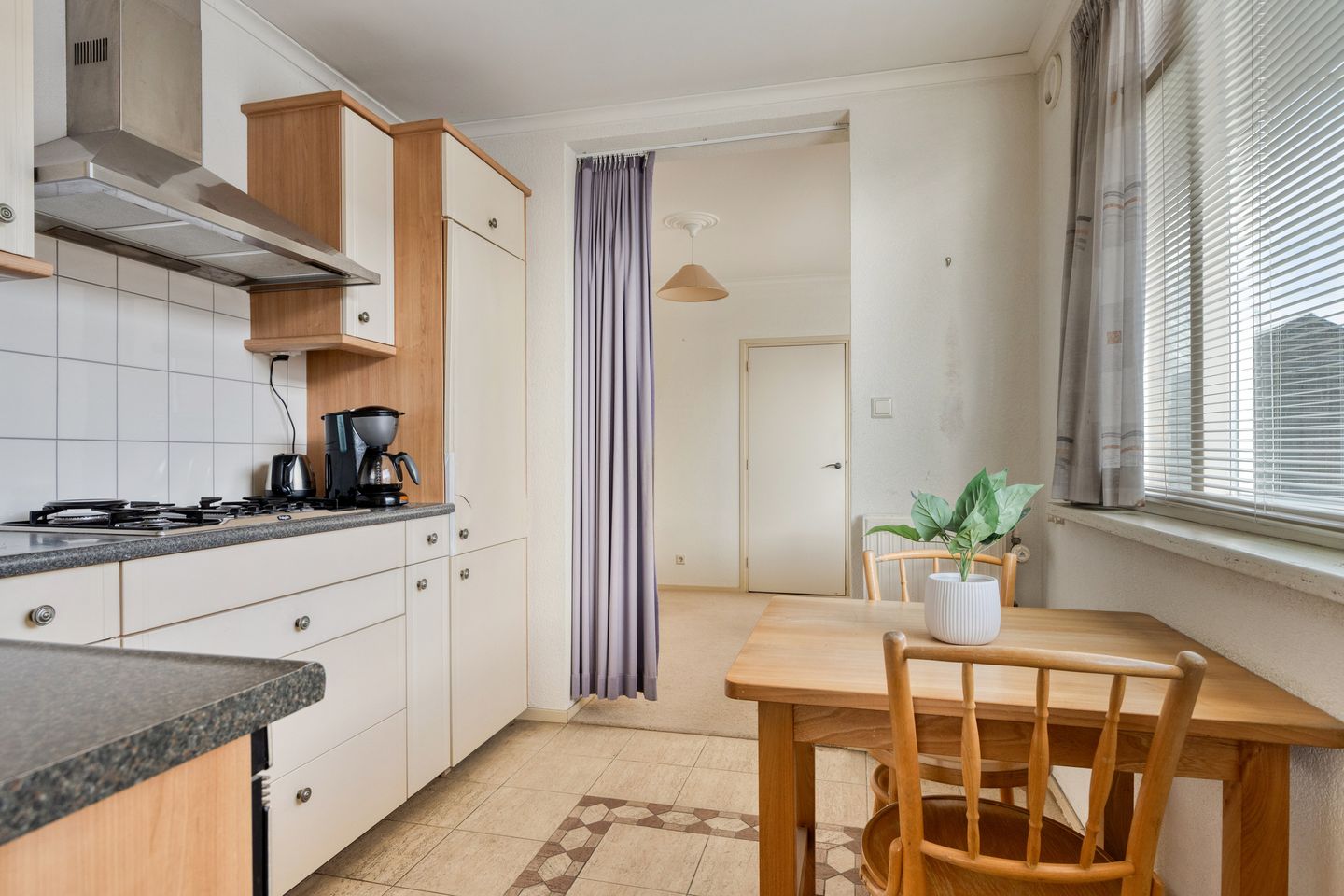 Foto 14 van Deken Tomaslaan 32