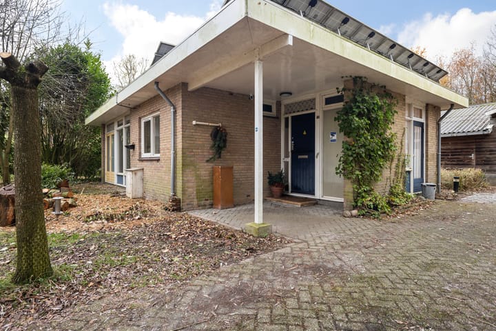 Foto 9 van Vierhuisterweg 80