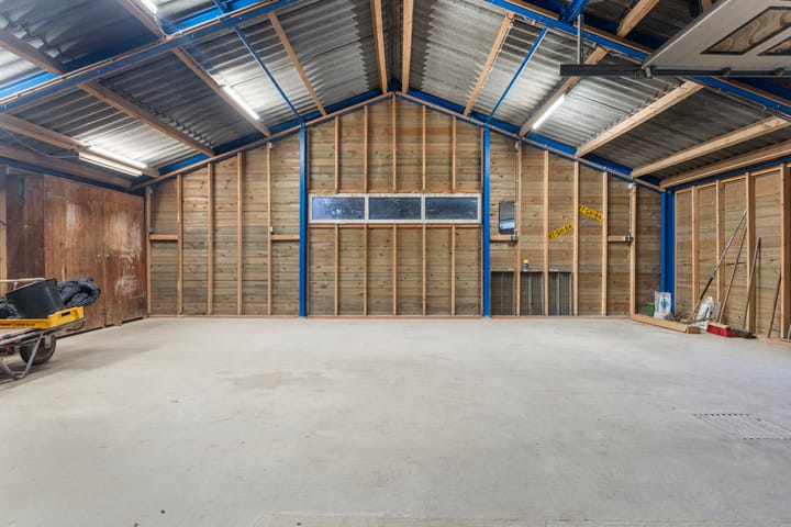 Foto 32 van Vierhuisterweg 80