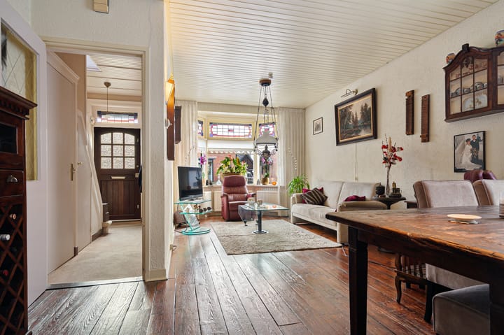 Photo 23 of Tienwoningenweg 18