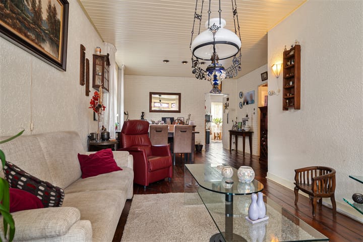 Photo 27 of Tienwoningenweg 18