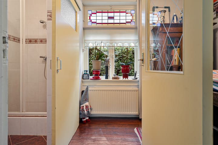 Photo 33 of Tienwoningenweg 18