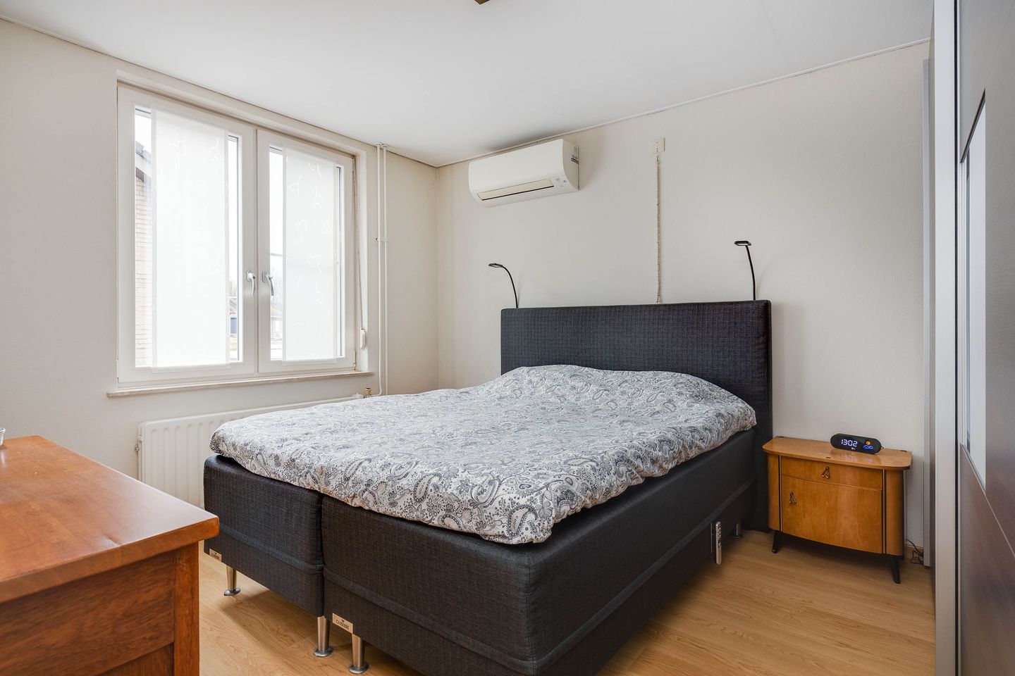 Photo 4 of Caeciliastraat 58