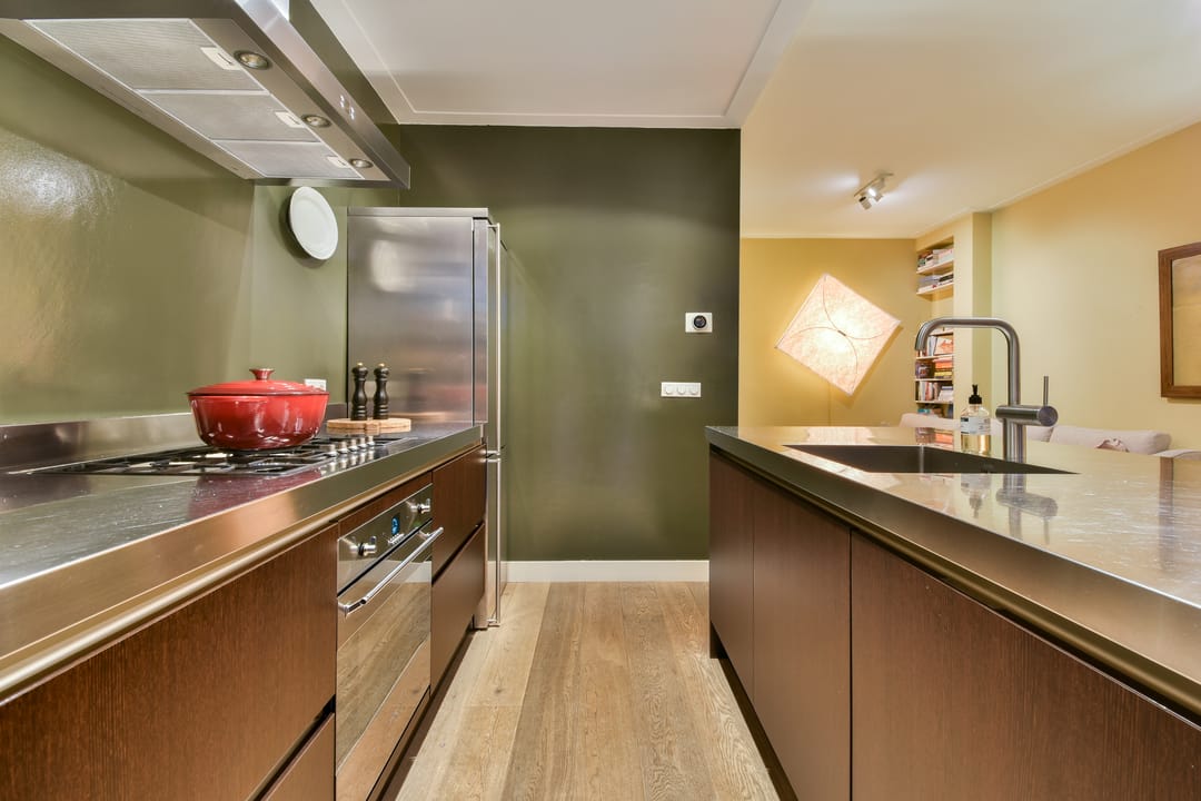 Photo 8 of Van Tuyll van Serooskerkenweg 29-H