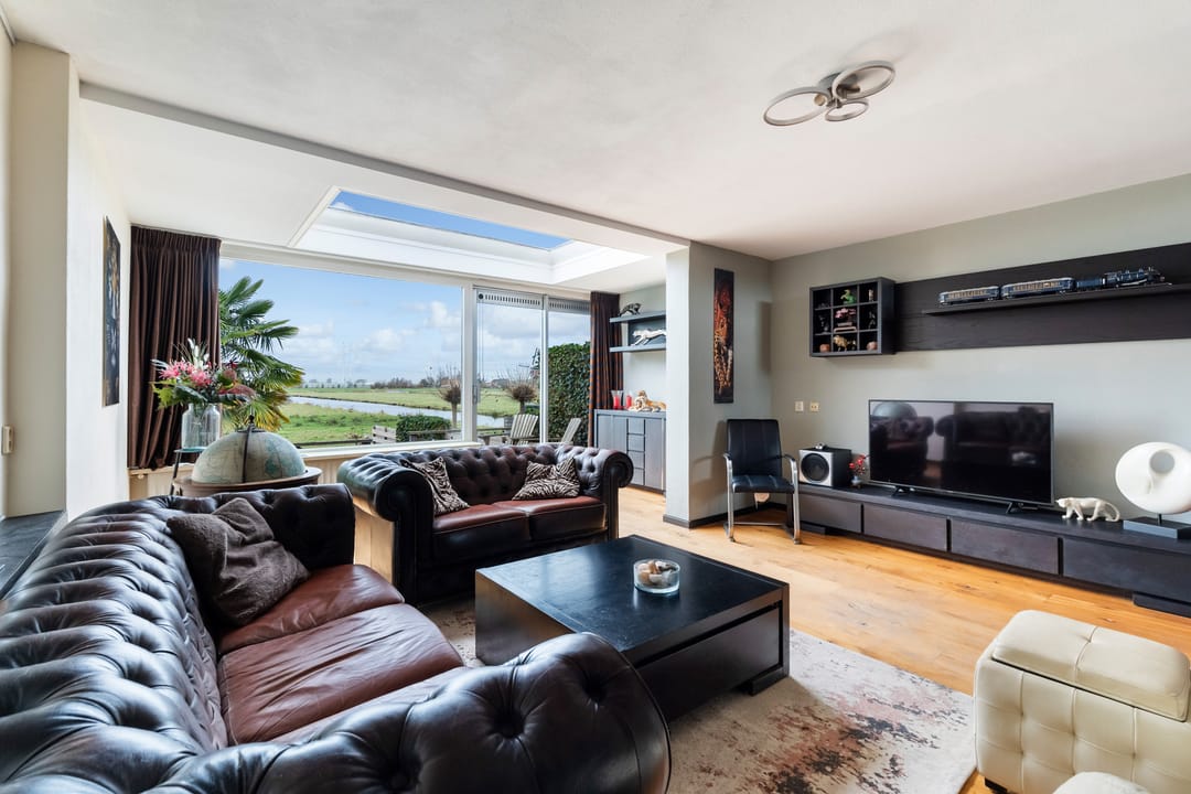 Photo 2 of Graaf Willem II laan 35