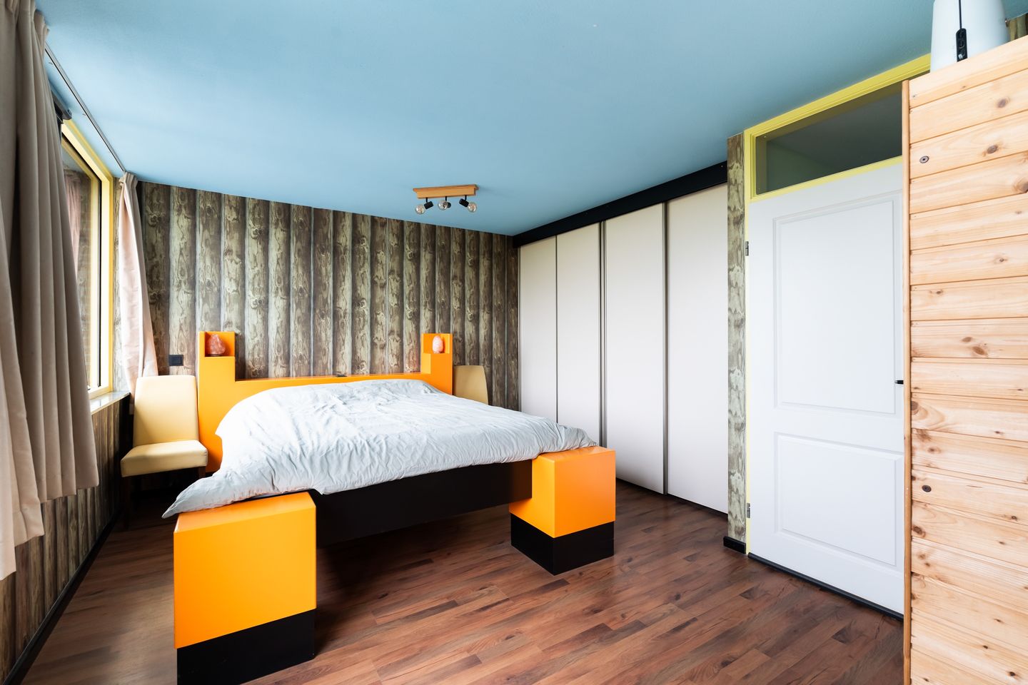 Photo 20 of Graaf Willem II laan 35