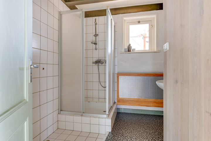 Photo 36 of Molenbuurt 1-A