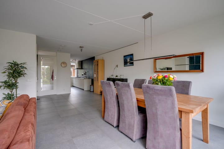 Foto 19 van Weegbreeweg 11