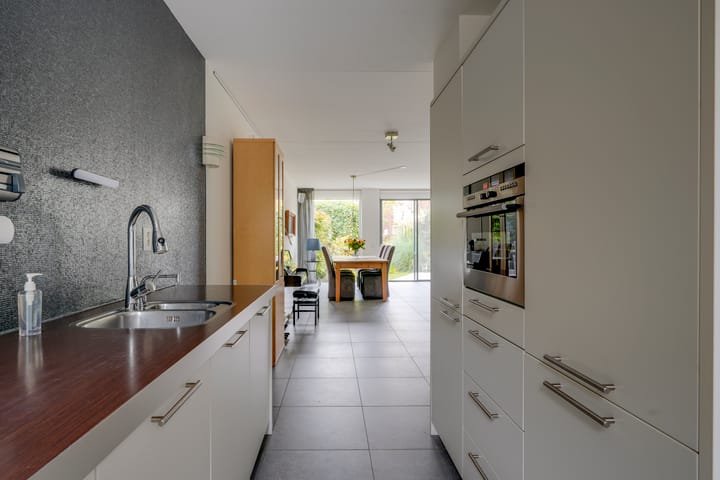 Foto 25 van Weegbreeweg 11