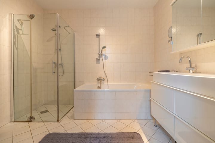 Foto 43 van Weegbreeweg 11