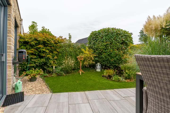 Foto 44 van Weegbreeweg 11