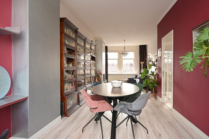 Foto 12 van Pijnboomstraat 125