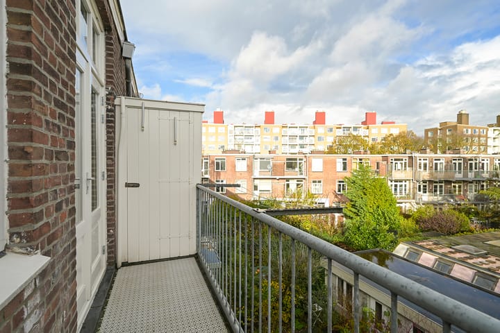 Foto 15 van Pijnboomstraat 125