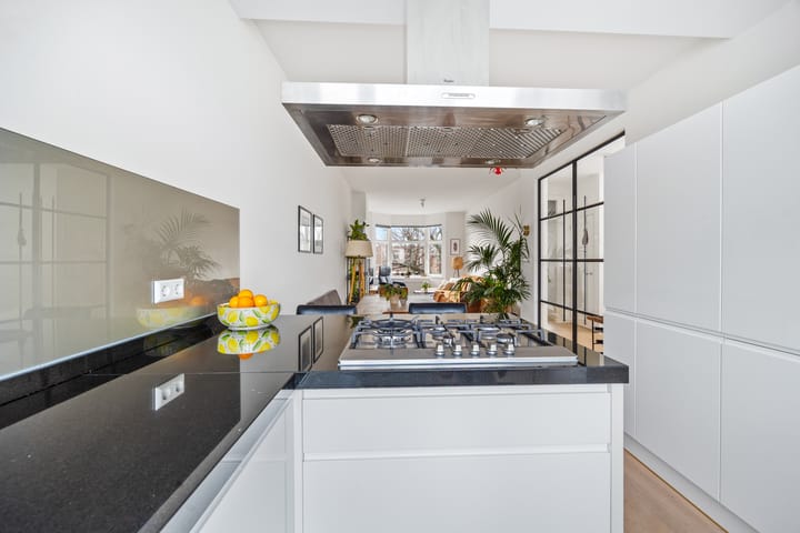 Foto 12 van van de Wateringelaan 54