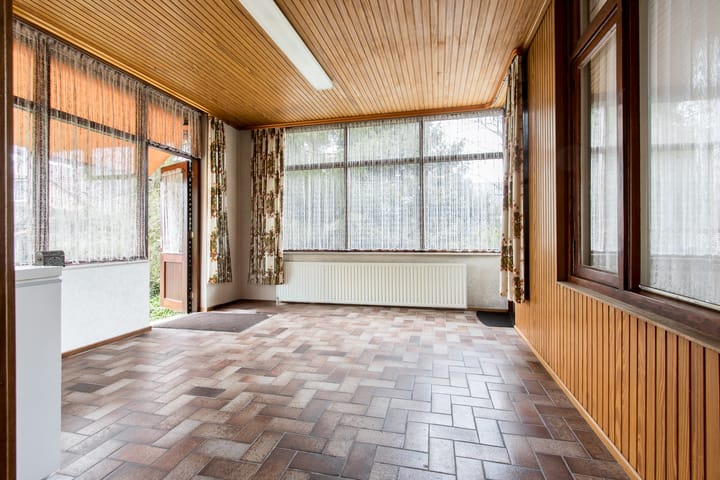 Foto 14 van Molenstraat 1